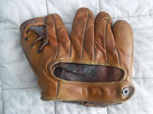 Charlie Engle Cullum & Boren 38 Back