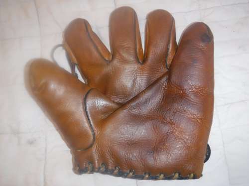 Tommy Bridges Dubow 395 Front