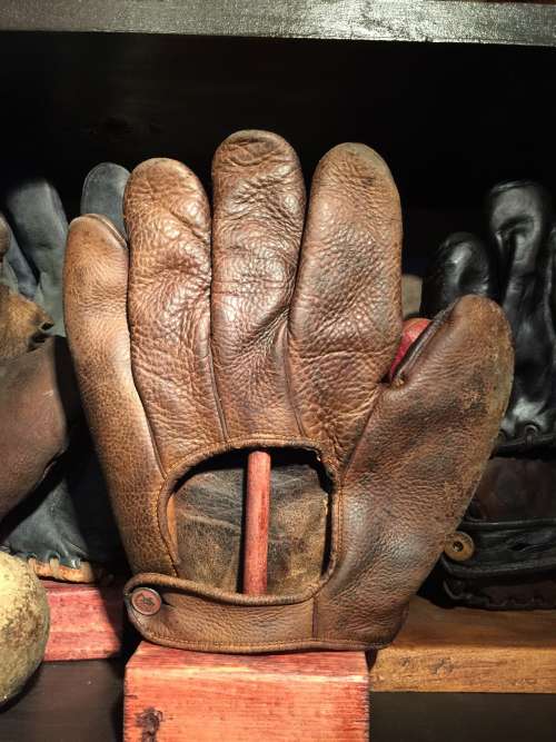 Early 1900's Webless Crescent Back