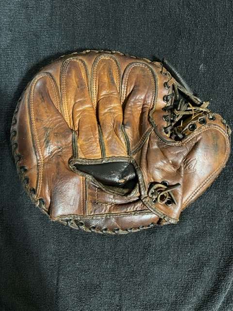 Clyde Sukeforth Ken Wel Shur Catch Back