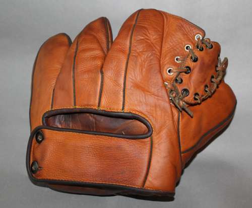 Joe Gordon OK 3FBR Back
