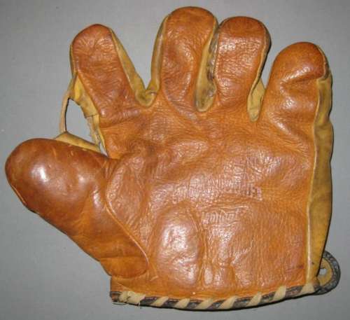 Ernie Wingard Pennant Front