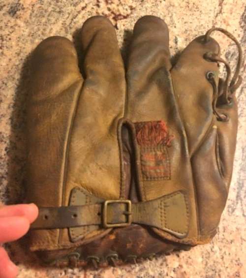 Pepper Martin Rawlings 400 Back