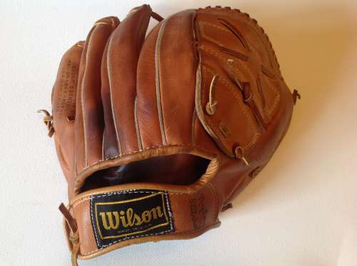 Albie Pearson Wilson A2225 Back