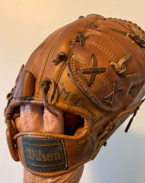 Wilson A2000 3 Back