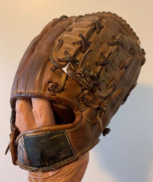 Wilson A2000 5 Back